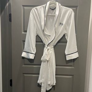 Kate Spade Mrs. Robe